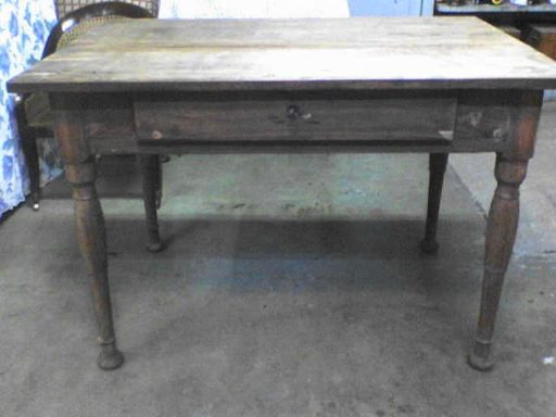 Taula campestre de finals del segle XIX o principis del XX -Abans-