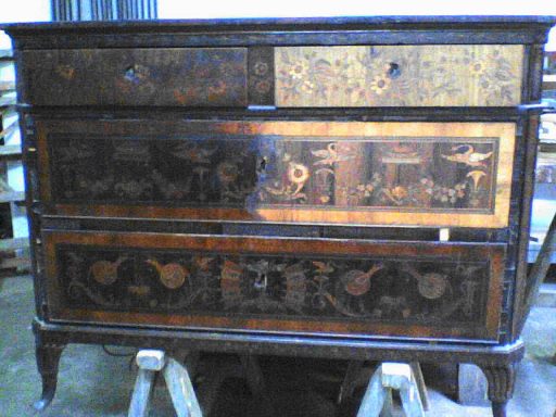 Còmoda estil neoclàssic (segle XVIII). Abans